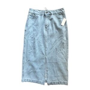 Velvet Heart Denim Paulina Midi Skirt- Style Tag Attached 🤍🩵